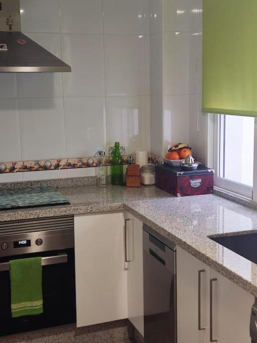 Apartamento Luminoso Con Jardin La Zubia  Exterior photo